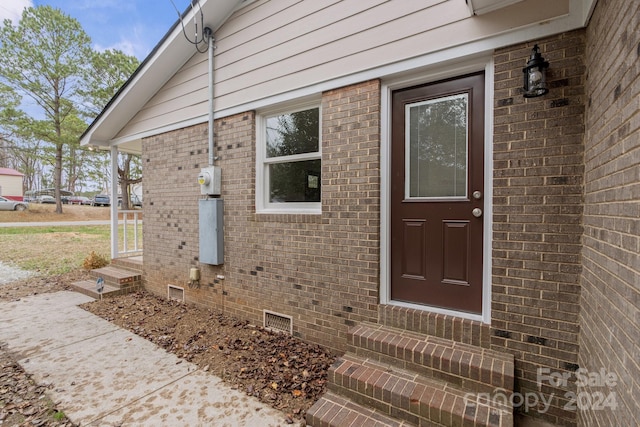 view of property entrance