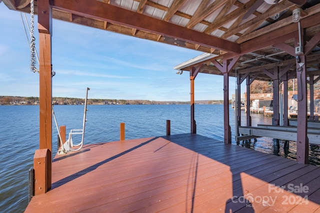 view of dock featuring a water view