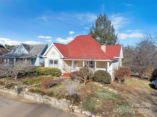 view of front of property with covered porch