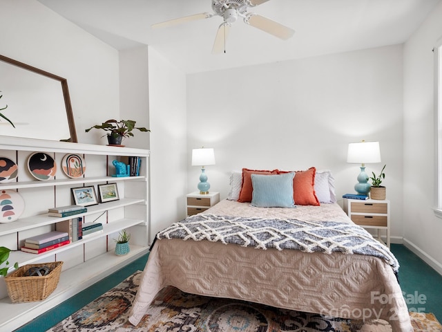 bedroom with carpet flooring and ceiling fan