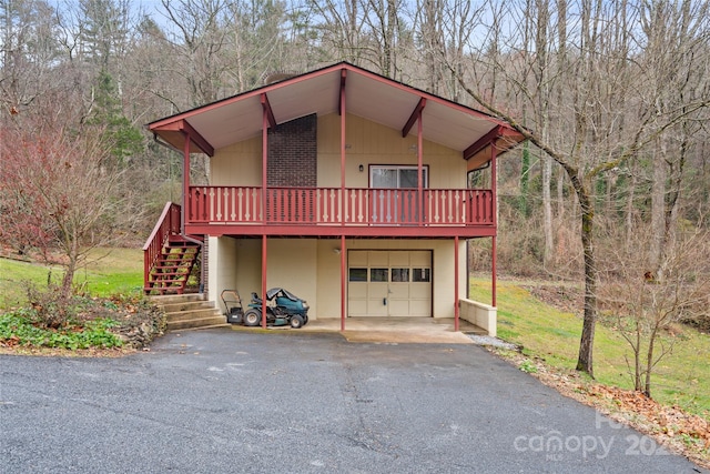 front of property featuring a garage