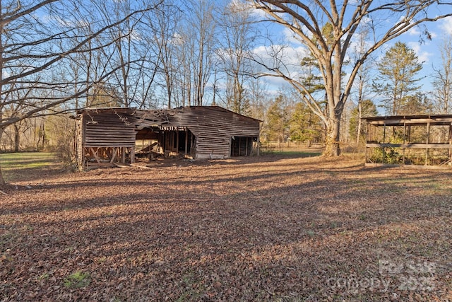 view of outbuilding