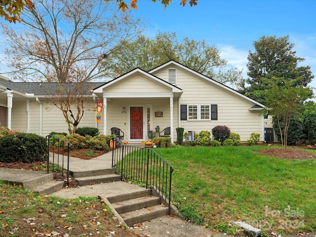 view of front of house with a front yard