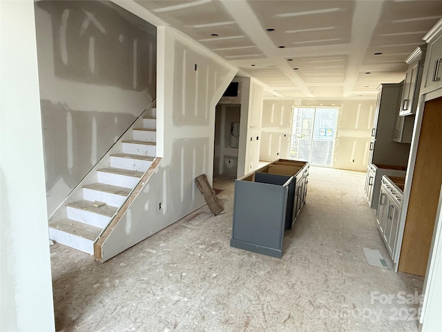 kitchen featuring gray cabinetry