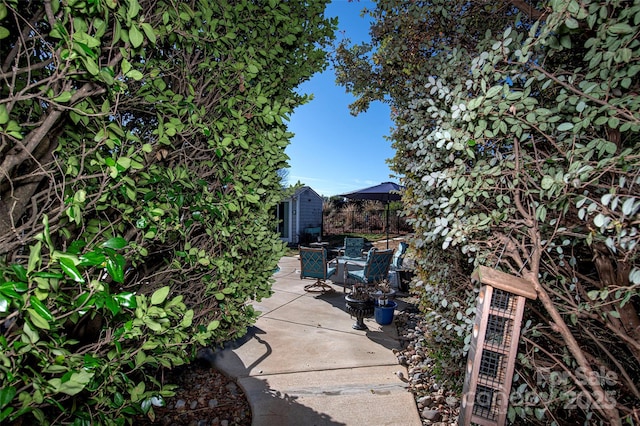 view of yard with a patio