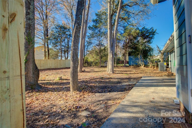 2515 Dion Ave, Charlotte, NC 28212 - view of yard