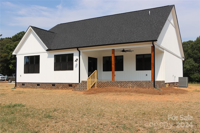 rear view of property with ceiling fan and central air condition unit