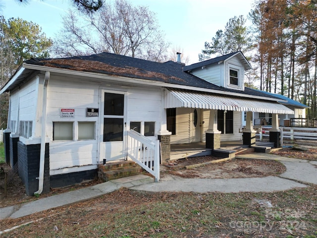 view of front of home with a porch