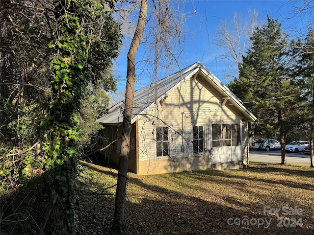 view of side of property