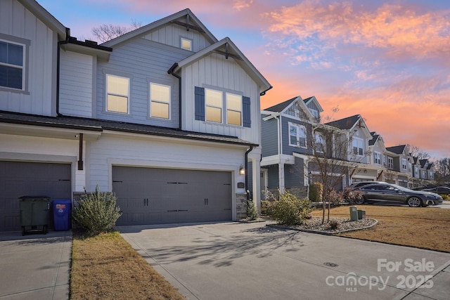 view of front of house with a garage