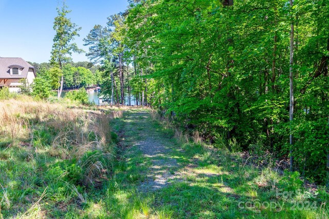 2471 Camelia Pointe Dr, Sherrills Ford, NC 28673 - photo 11