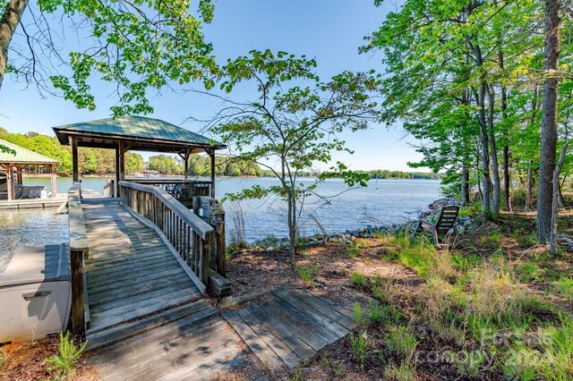 2471 Camelia Pointe Dr, Sherrills Ford, NC 28673 - photo 14