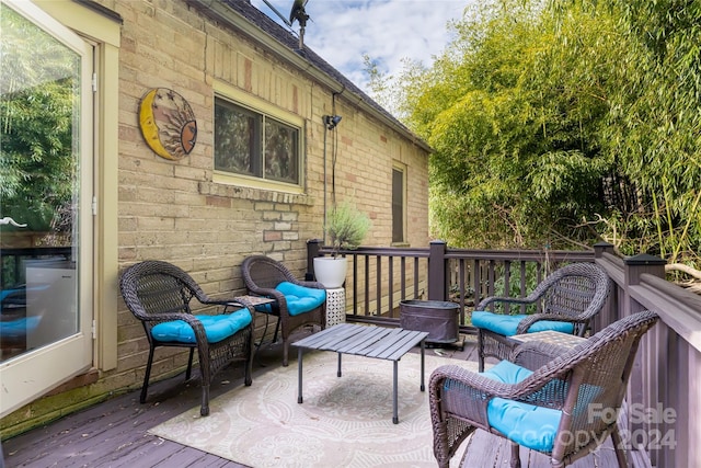 deck featuring an outdoor hangout area