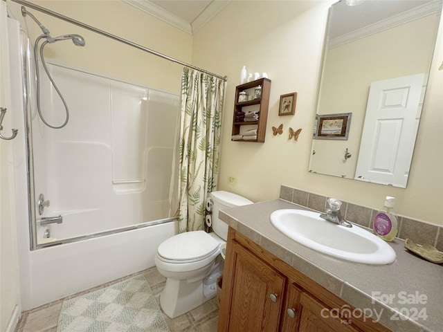 full bathroom featuring toilet, shower / bath combo with shower curtain, vanity, and ornamental molding