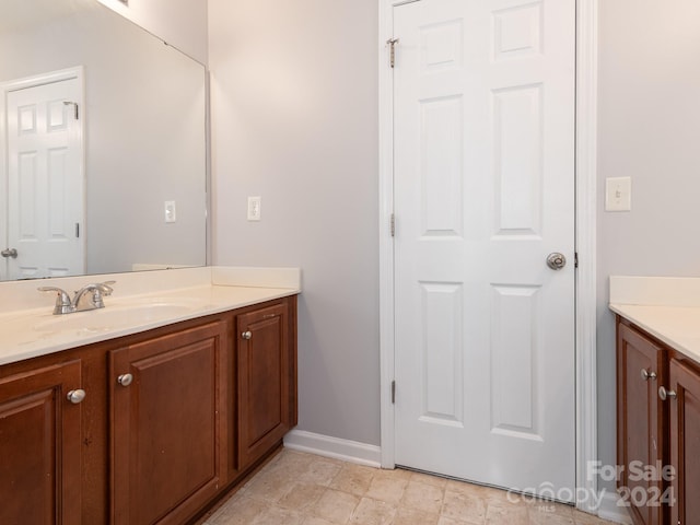 bathroom with vanity