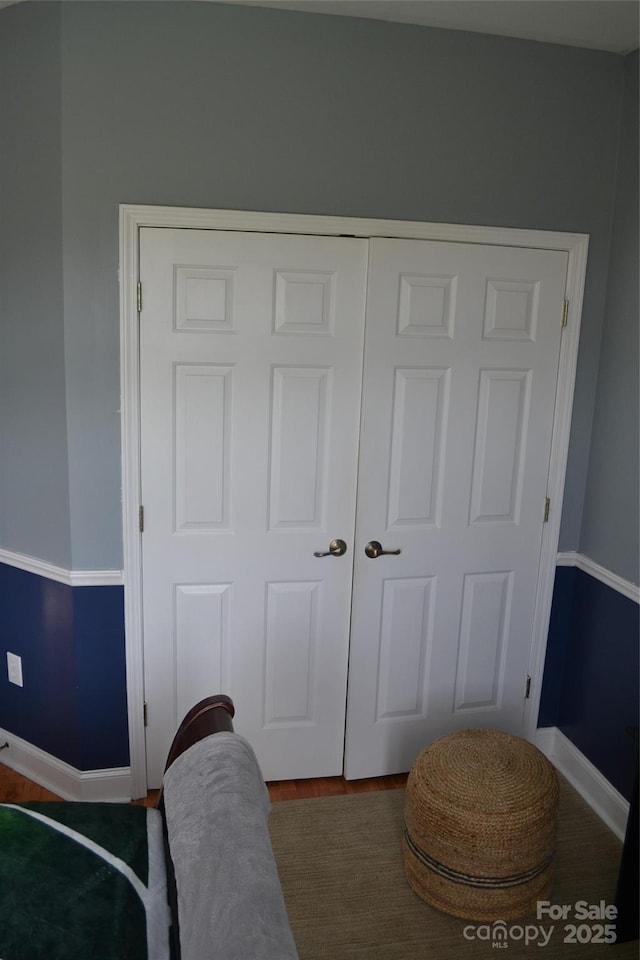 bedroom with a closet