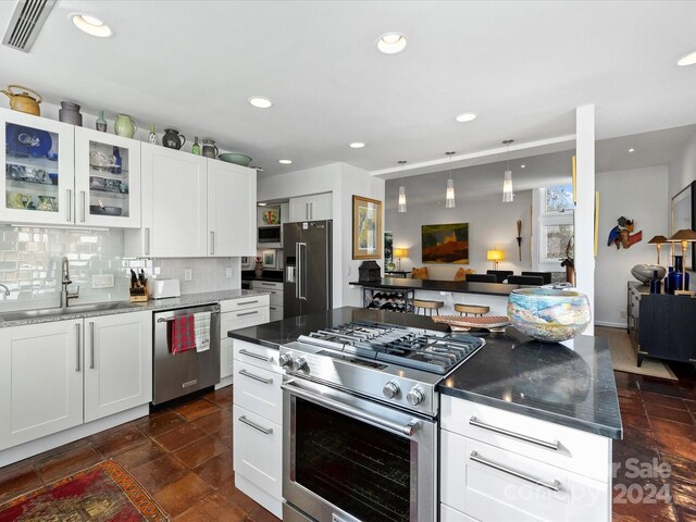 1401 Scotland Ave, Charlotte, NC 28207 - photo 20