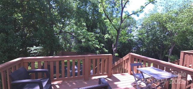 327 Coxe Ave, Charlotte, NC 28208 - view of deck