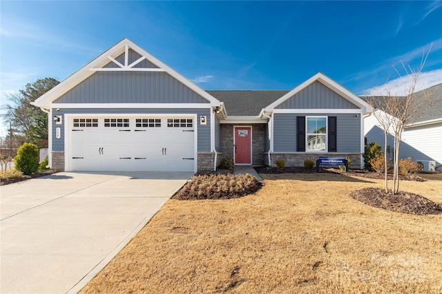 craftsman-style house with a garage