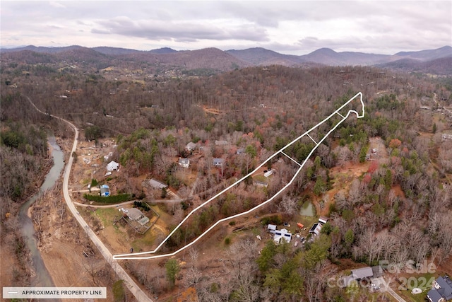 Listing photo 2 for 16 Musterfield Dr, Asheville NC 28805