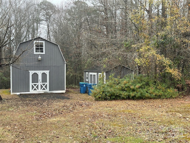 view of outdoor structure