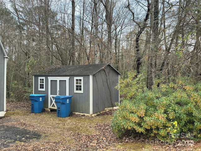 view of outbuilding