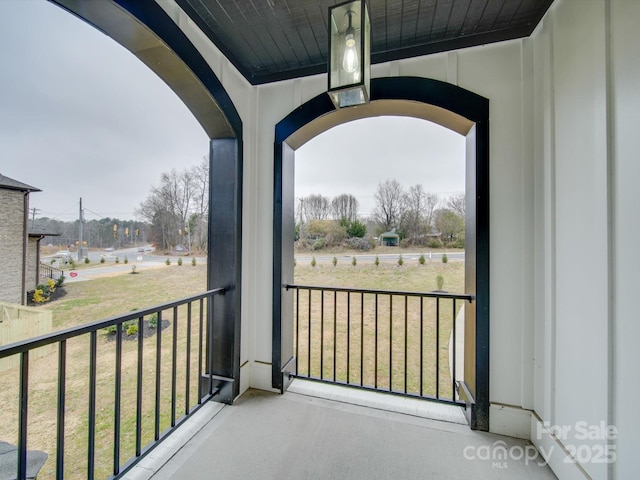 balcony with a porch