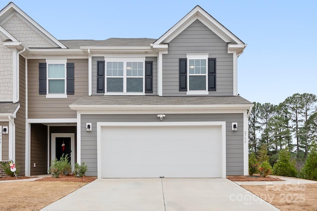 view of front facade featuring a garage