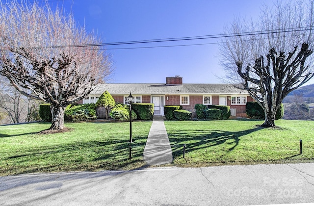441 Mulberry St, Clyde, NC 28721 - photo 37