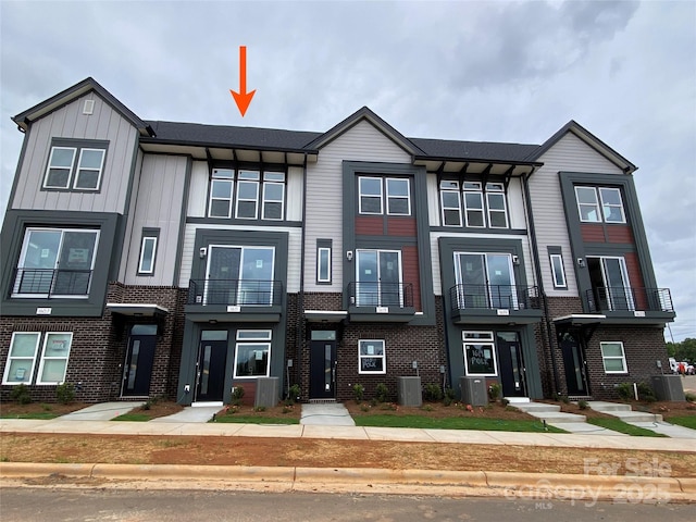 1611 Polk St Unit Eqx0209, Charlotte, NC 28206 - photo 1