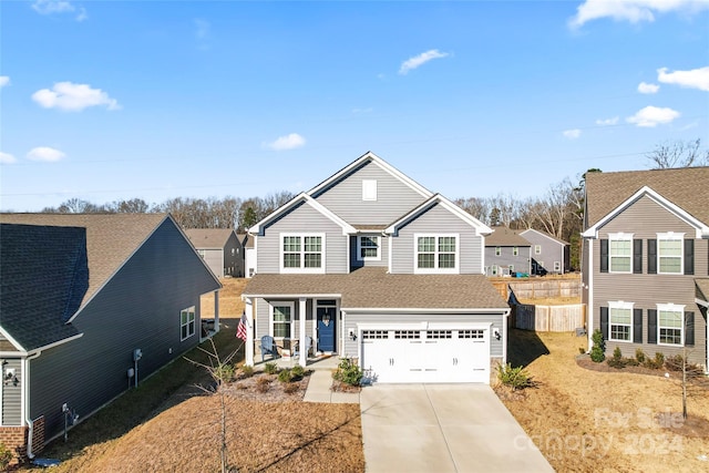 view of front property featuring a garage