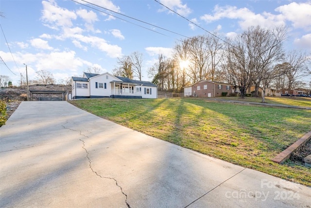 view of front of home with a front lawn