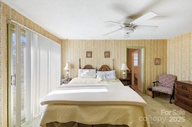 bedroom with ceiling fan