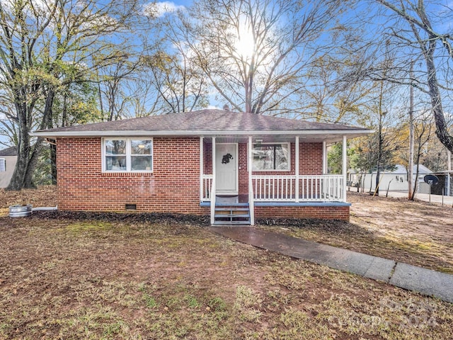 view of front of house with covered porch