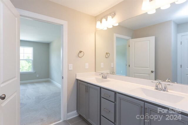 bathroom with vanity