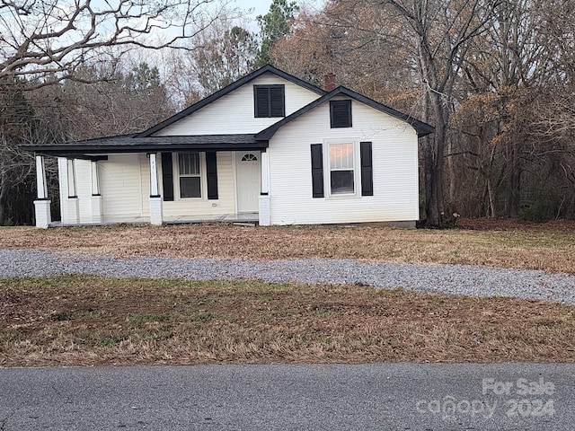 view of front of house with a porch