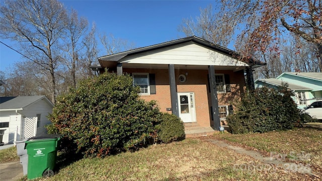 view of front of property