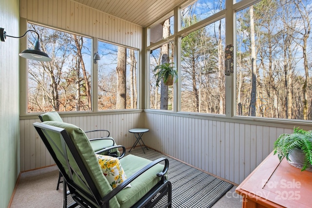 sunroom / solarium with a healthy amount of sunlight