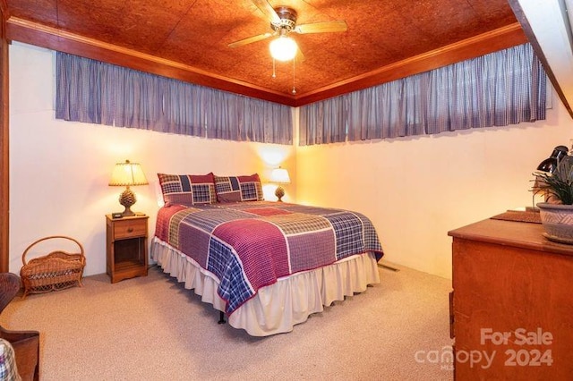 bedroom featuring carpet and ceiling fan