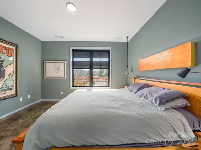 bedroom featuring carpet flooring