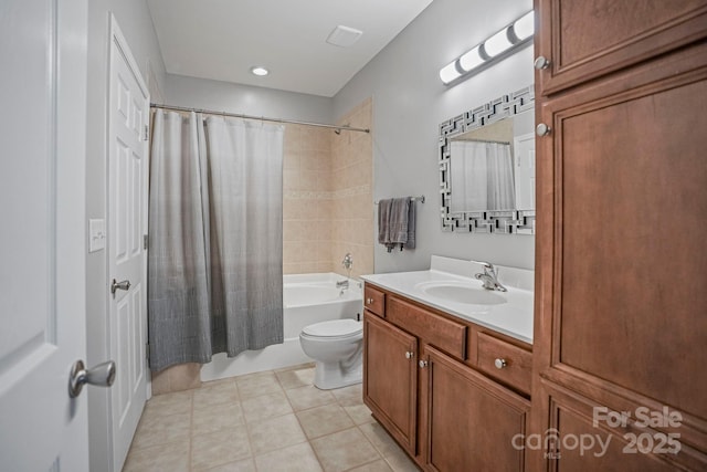 full bathroom with shower / tub combo, vanity, and toilet