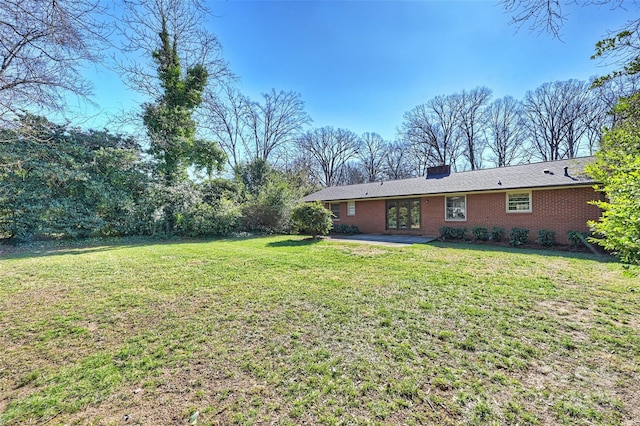 view of yard with a patio