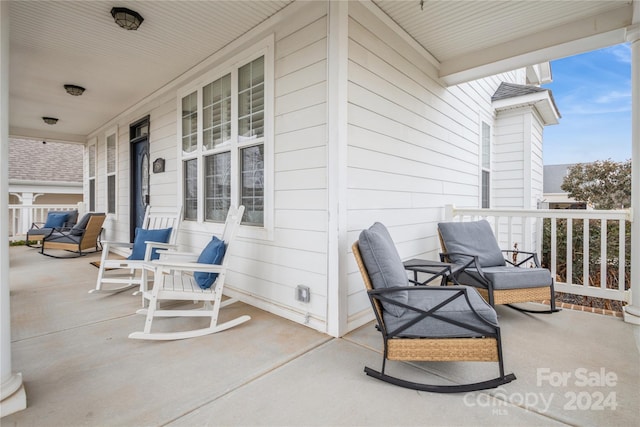 view of patio / terrace featuring covered porch