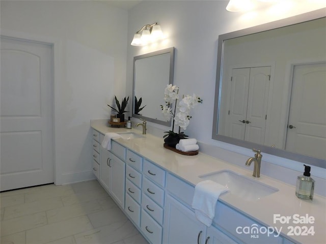 bathroom with vanity