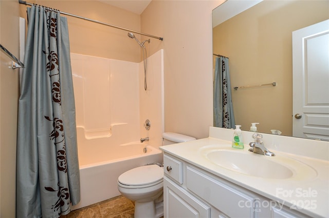 full bathroom featuring vanity, toilet, and shower / bath combo