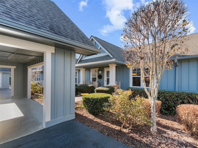 view of entrance to property