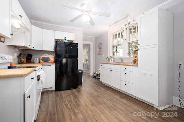 kitchen with white appliances, light hardwood / wood-style flooring, white cabinetry, and ceiling fan