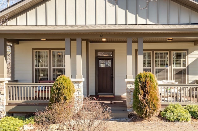 property entrance with a porch