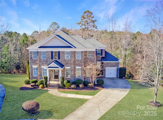 view of front of house with a front yard