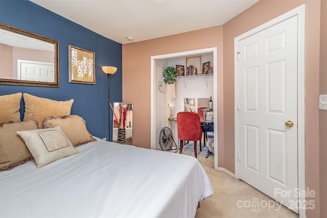 view of carpeted bedroom